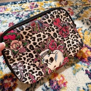 Ed Hardy Makeup bag EUC